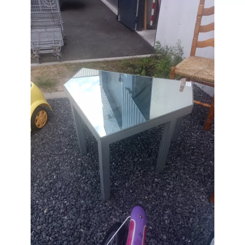 PETITE TABLE ALU ET VERRE