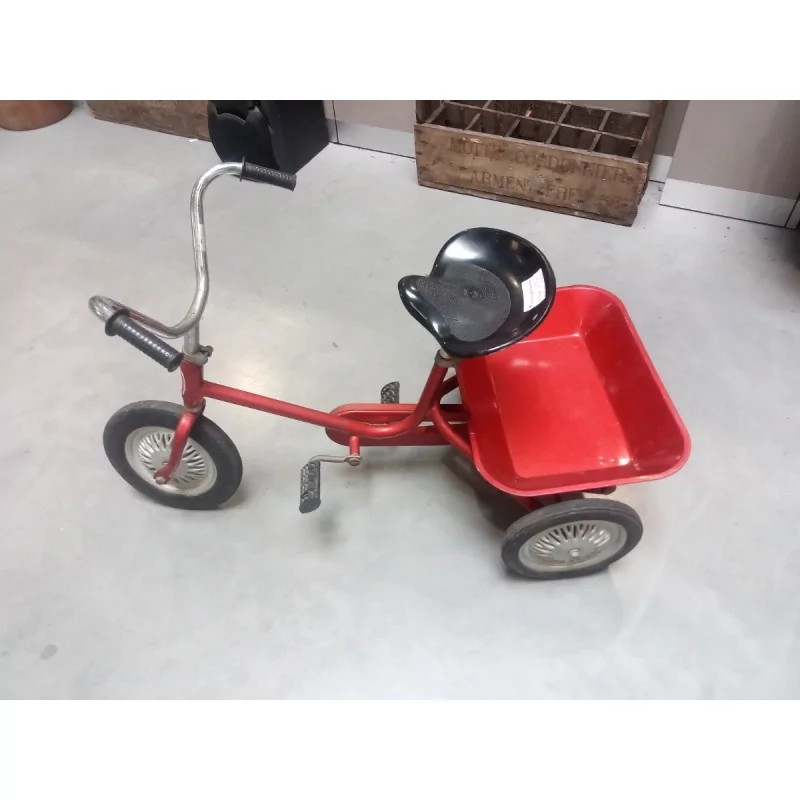 TRICYCLE 1970