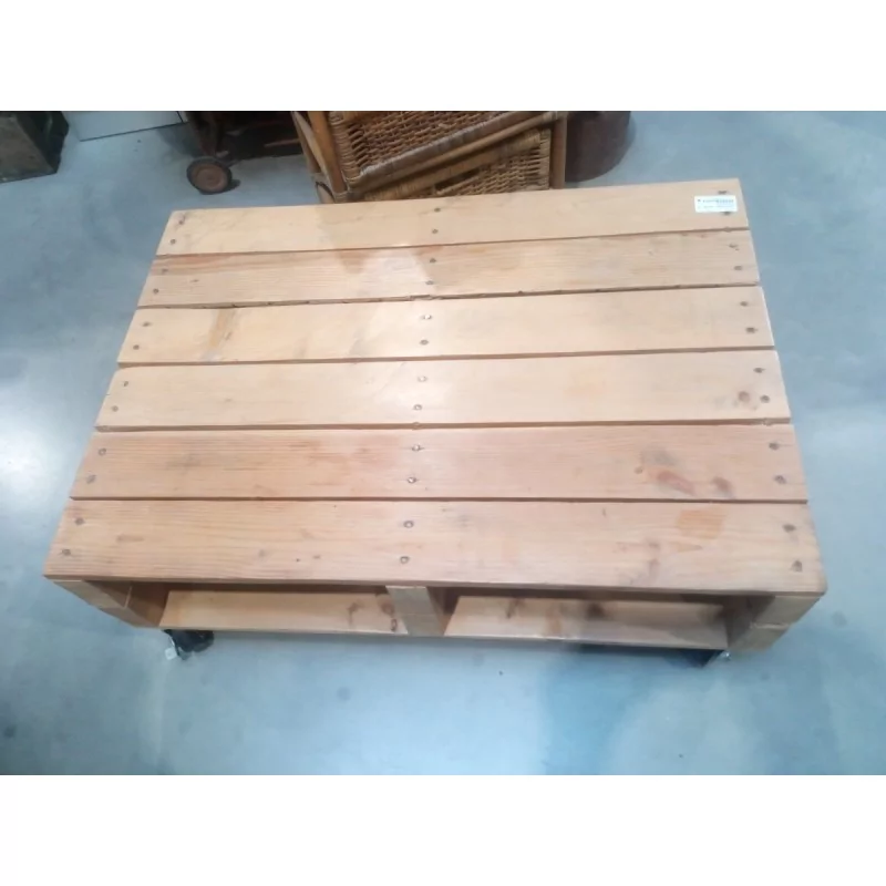 TABLE BASSE A ROULETTES H35 L90 SUR 63