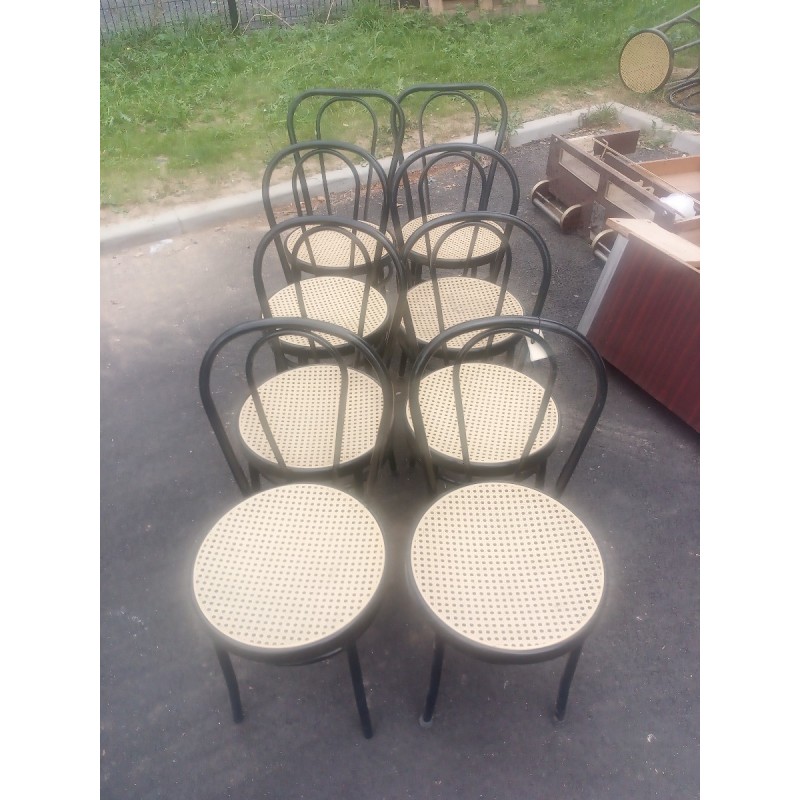 LOT DE 8 CHAISES BISTROT DANS L ETAT