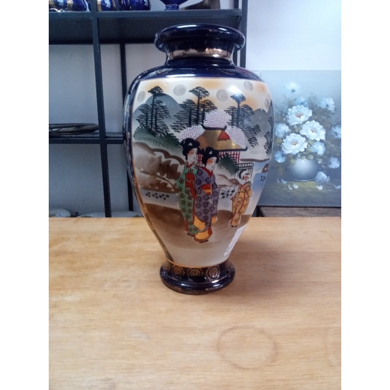 GRAND VASE CHINOIS