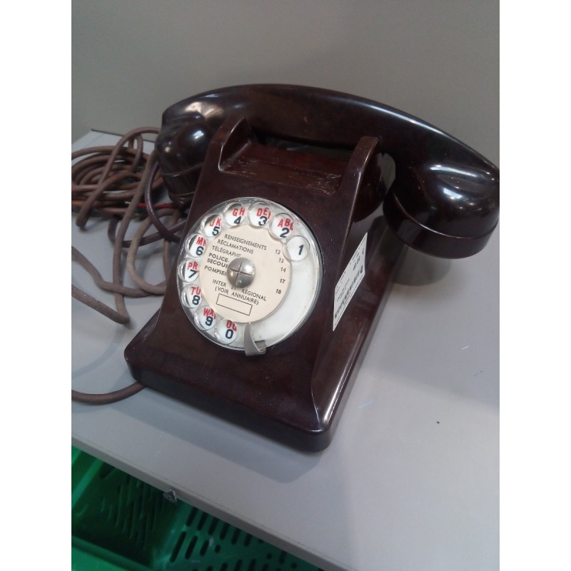 ANCIEN TELEPHONE BAKELITE