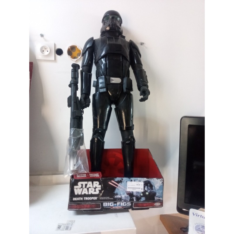 DEATH TROOPER 79 CM