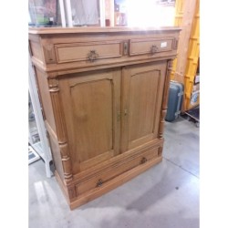 BUFFET PARISIEN H136 L110 P43