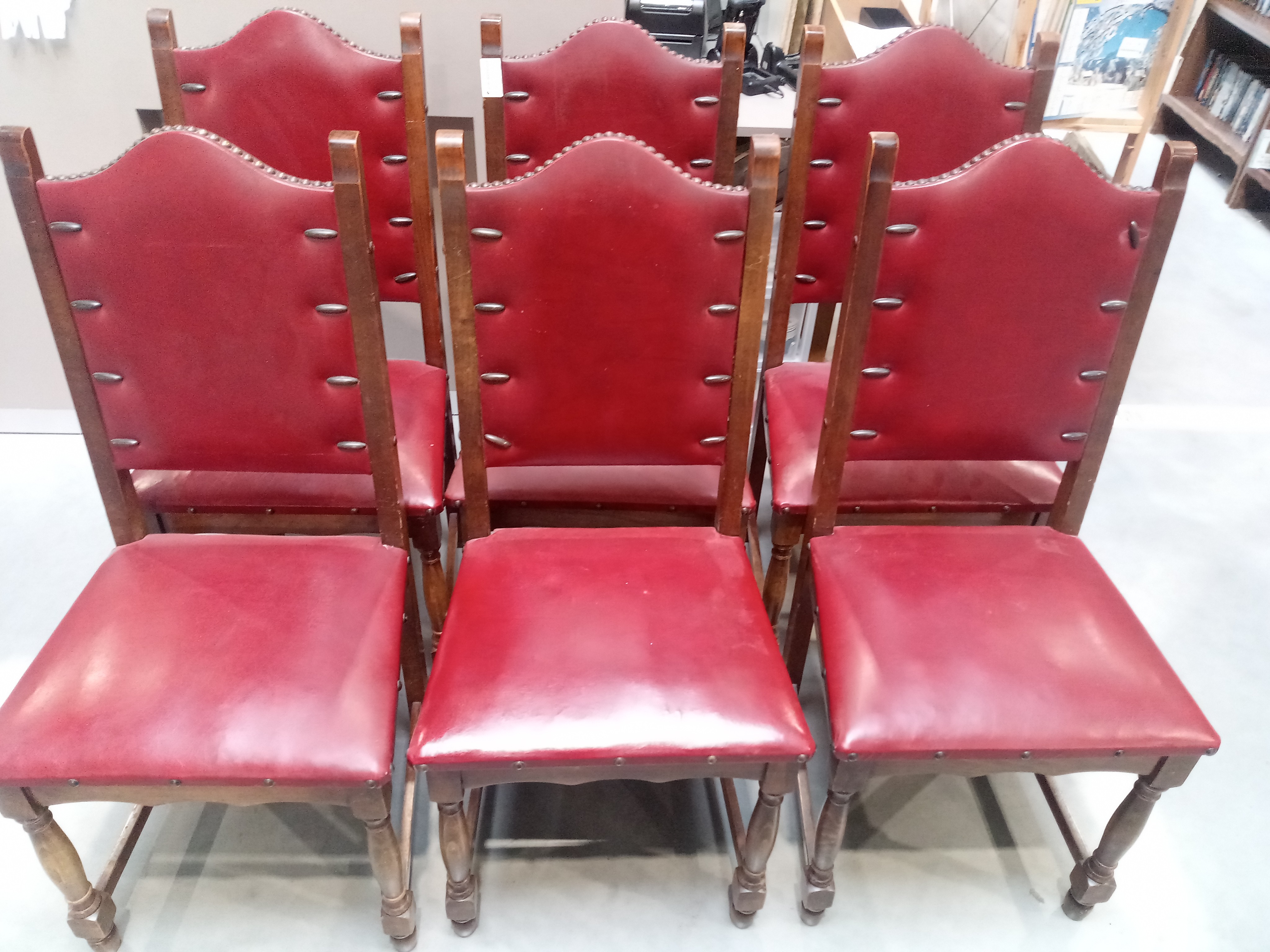 Des chaises, du meuble & vintage ECCOKAZ